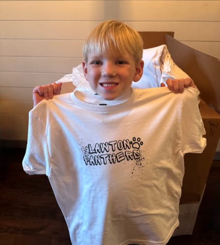 Customer photo review of Gildan Heavy Cotton™ Youth T-Shirt Package (100 Pieces)