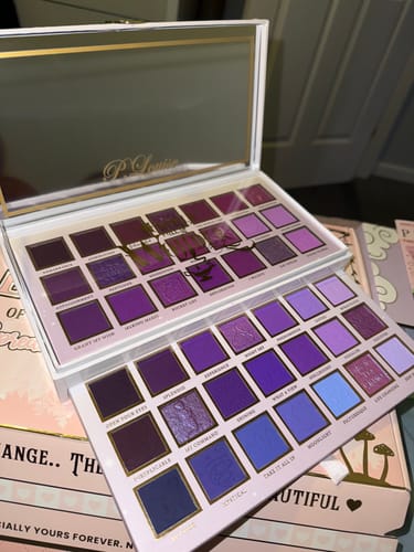 Customer photo review of P. Louise A World Full Of Wonder Purple Palette