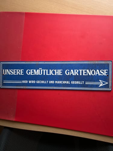 Customer photo review of Vintage Straßenschild mit Wunschtext – Gartenschild