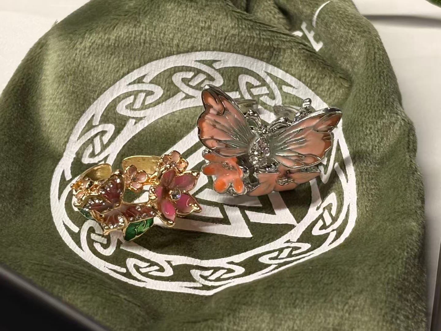 Customer photo review of FREE Today: Whispering Blossoms Butterfly Ring
