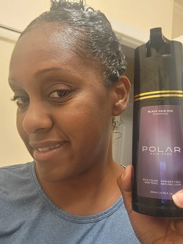 Customer photo review of Instant Dye Shampoo