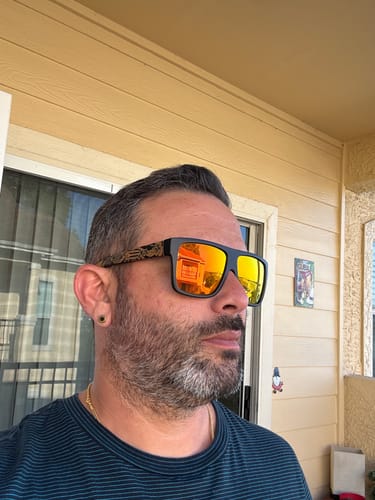 Customer photo review of Mis Raíces  Fire Red