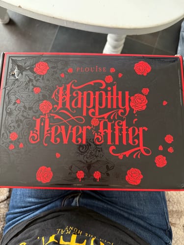 Customer photo review of P. Louise Budget Box (Monthly Subscription) Start Date October