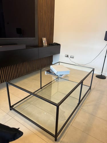Customer photo review of Mesa de centro Rectangular 120 NEGRA dos niveles GLASS