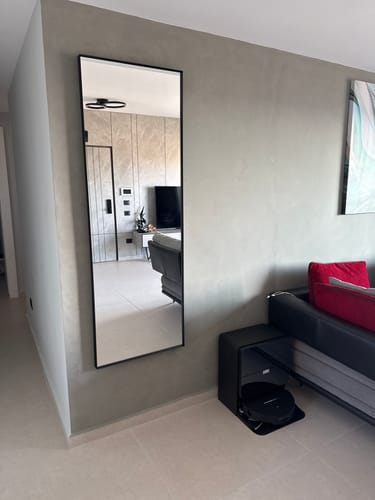 Customer photo review of דלת מראה להסתרת ארון חשמל