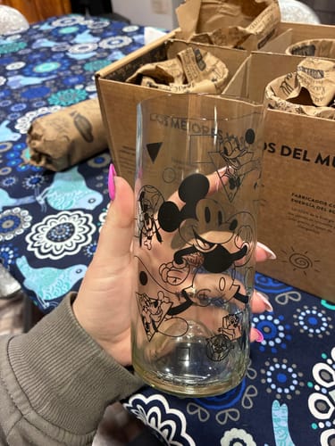 Customer photo review of Mickey y Amigos Retro - Juego de 6 vasos - 500 ml