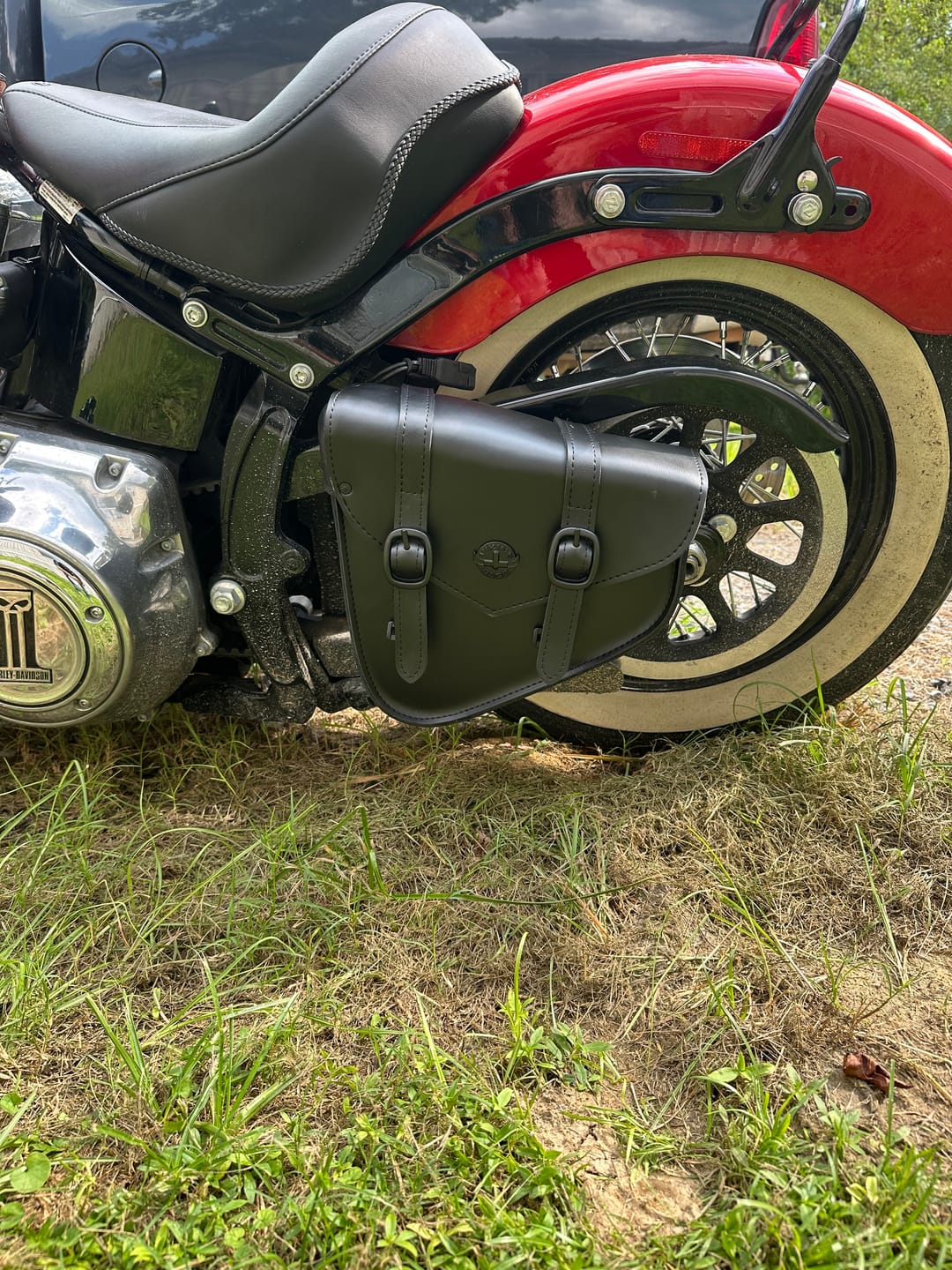 Customer photo review of 3L - Dark Age Plain Leather Motorcycle Swing arm Bag For Harley Softail