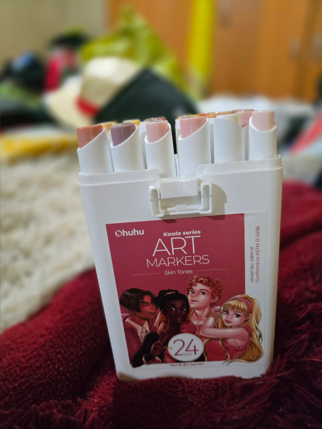 Customer photo review of Ohuhu - Set 24 Marcadores al Alcohol Kaala Skin Tones Fina y Biselada