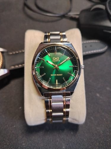 Customer photo review of Reloj Q&Q JDM QB78-422 Cristal Mineral Biselado 36mm