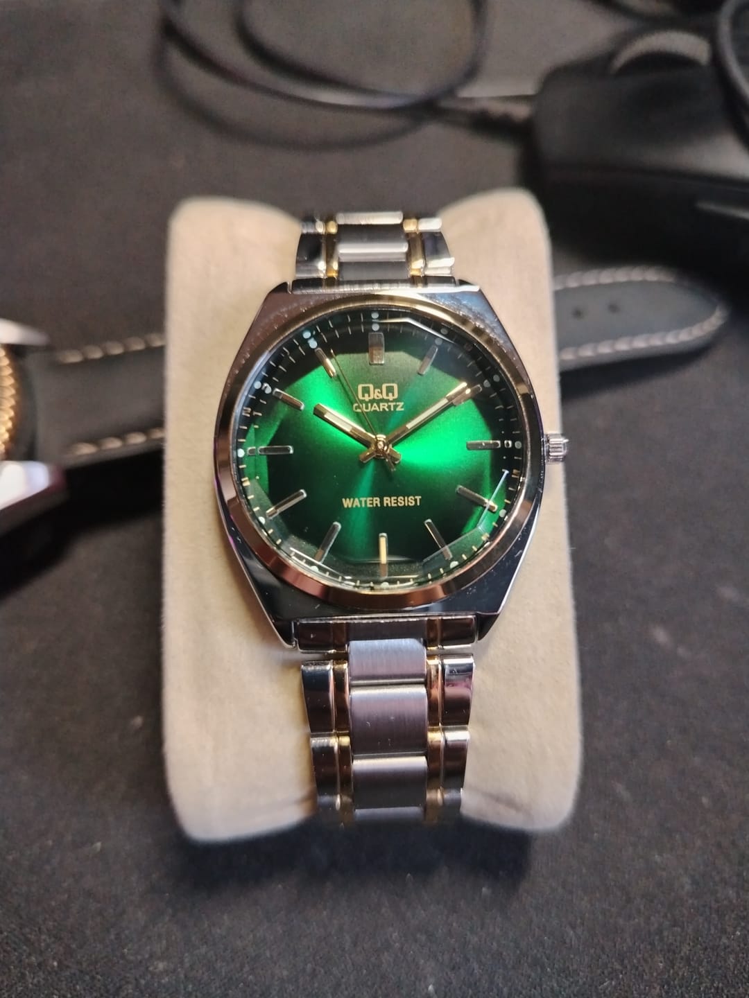 Customer photo review of Reloj Q&Q JDM QB78-422 Cristal Mineral Biselado 36mm