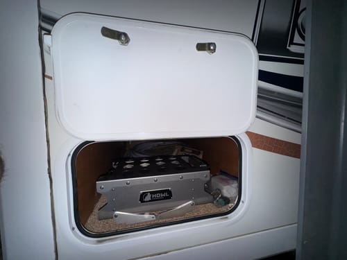 Customer photo review of The Howl R1