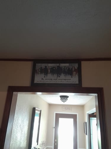 Customer photo review of Be Strong and Courageous SSW1326