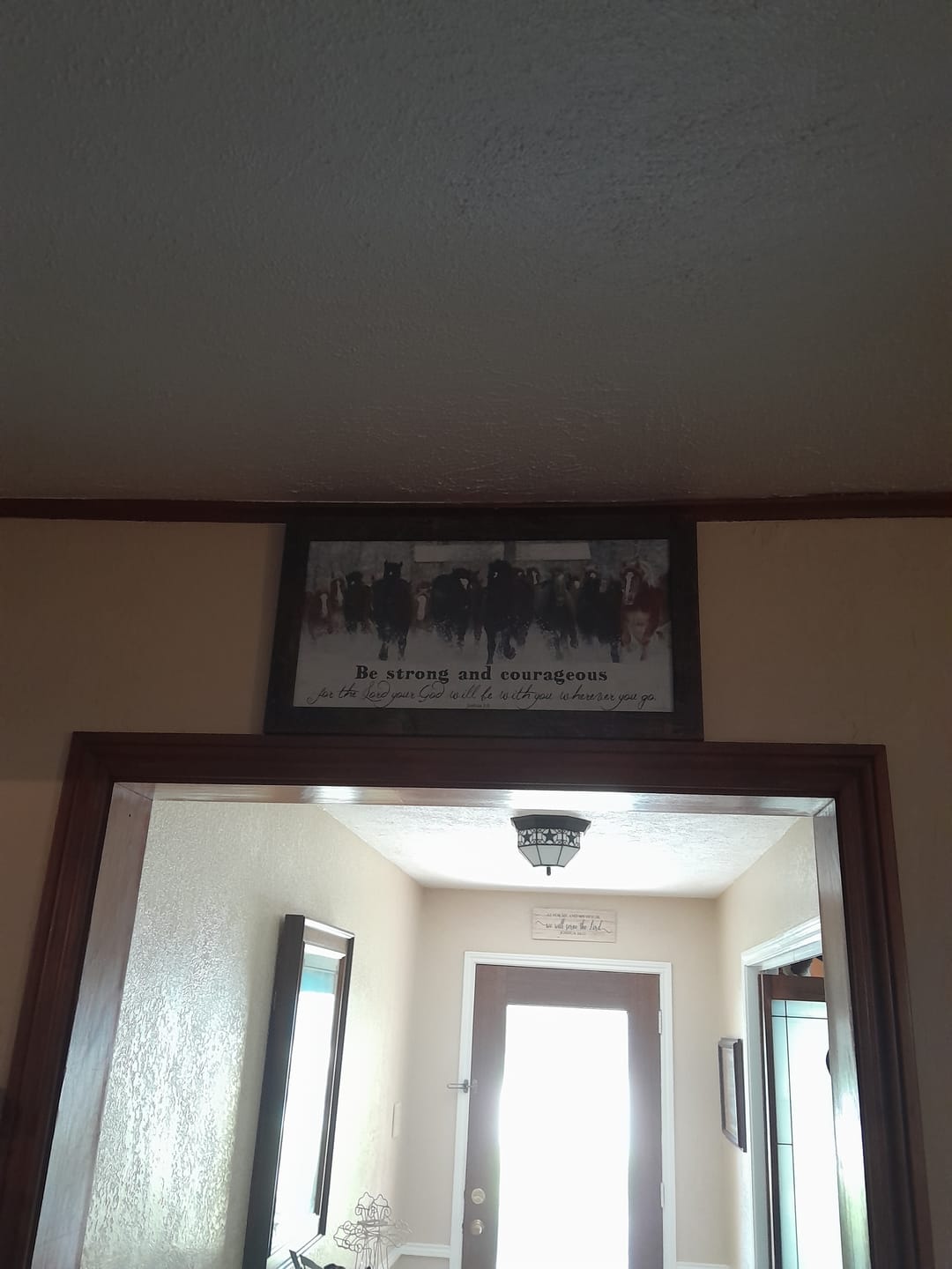 Customer photo review of Be Strong and Courageous SSW1326