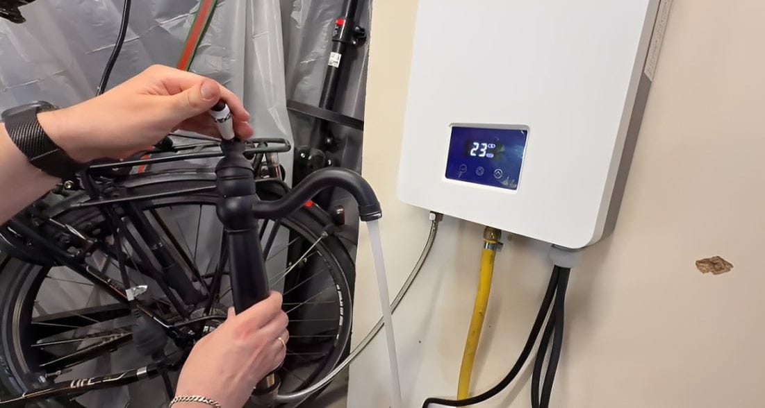 Customer photo review of 18kW Elektrischer Durchlauferhitzer – LED, 30–60 °C, Druckfest & Sicher