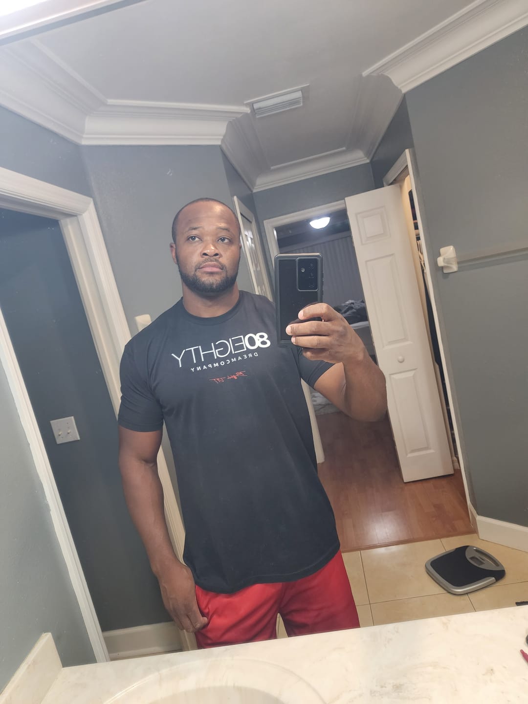 Customer photo review of 80Eighty® Tech Shirt