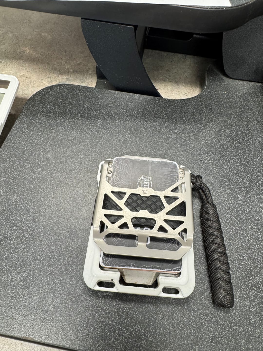 Customer photo review of M1 CHASSIS CLIP