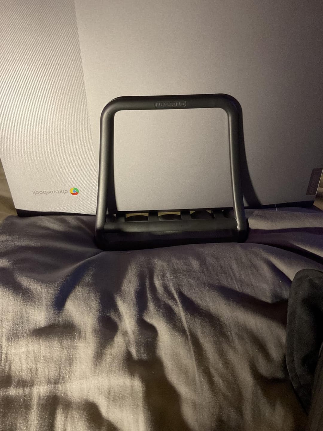 Customer photo review of Nexstand K11 Vertical Laptop Stand