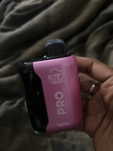 Customer photo review of Fume Pro 30K Puffs