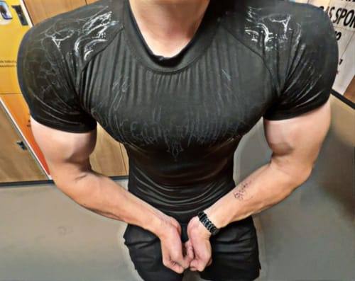 Customer photo review of Void Tech™ Dark Matter Compression [DARKNESS]