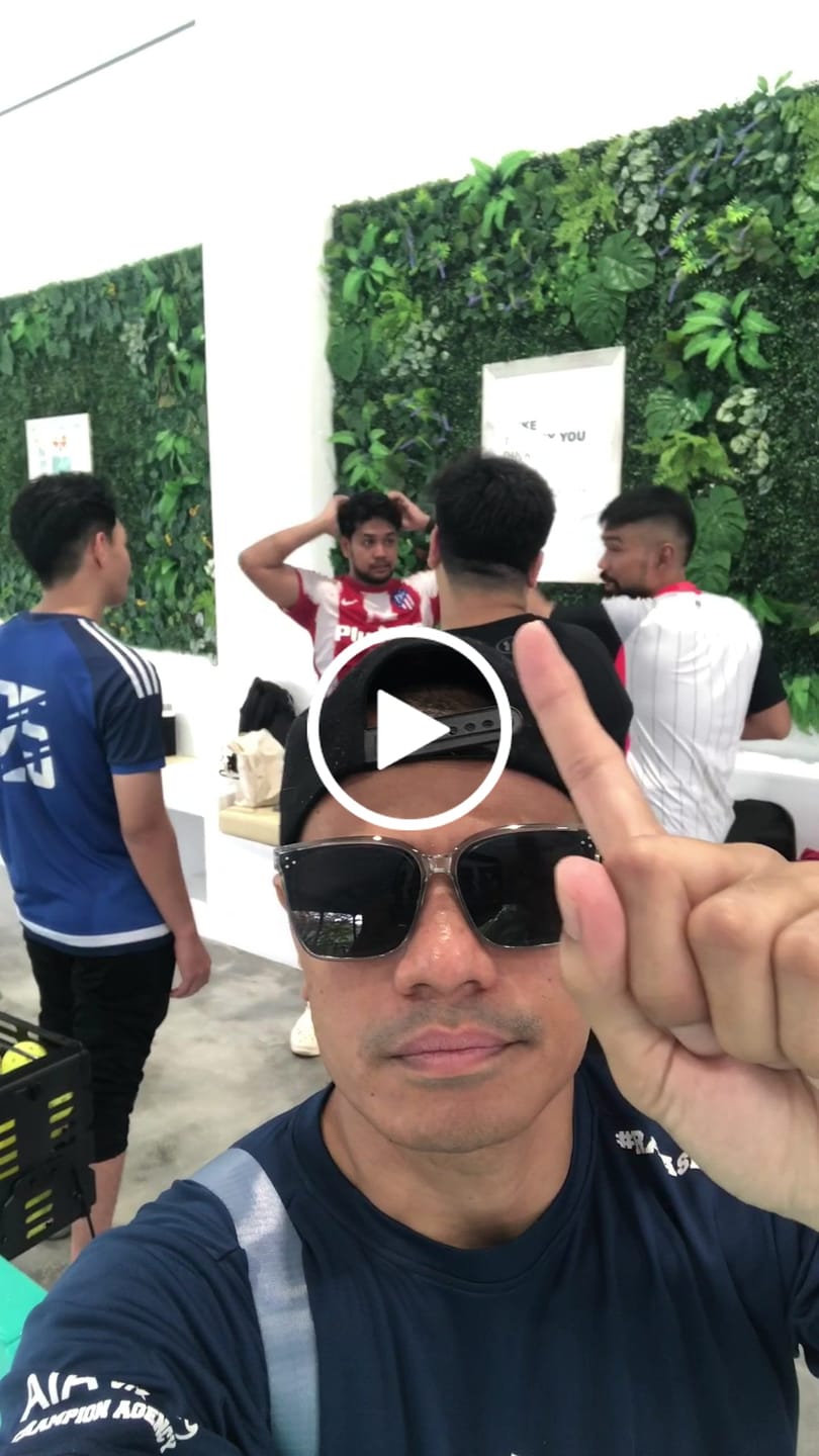 Customer video review of Harper Square Framed Sunglasses