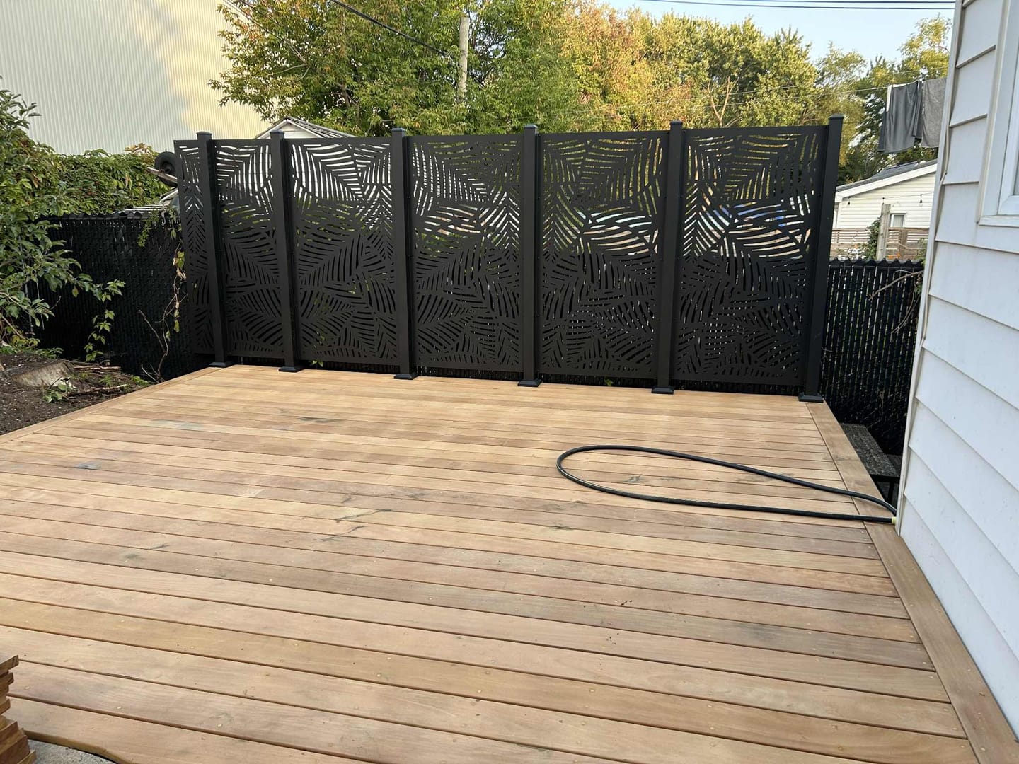 Customer photo review of Privacy Screen (Maui)