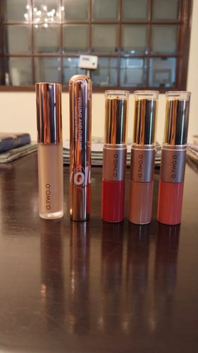 Customer photo review of O.TWO.O LONGWEAR FOUNDATION SPF30+ TESTER