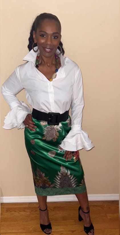 Customer photo review of Flared Sleeves Bow-Embellished Falbala Solid Color Lapel Blouses&Shirts Tops