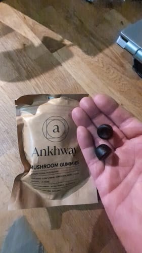 Customer photo review of Mushroom Gummies