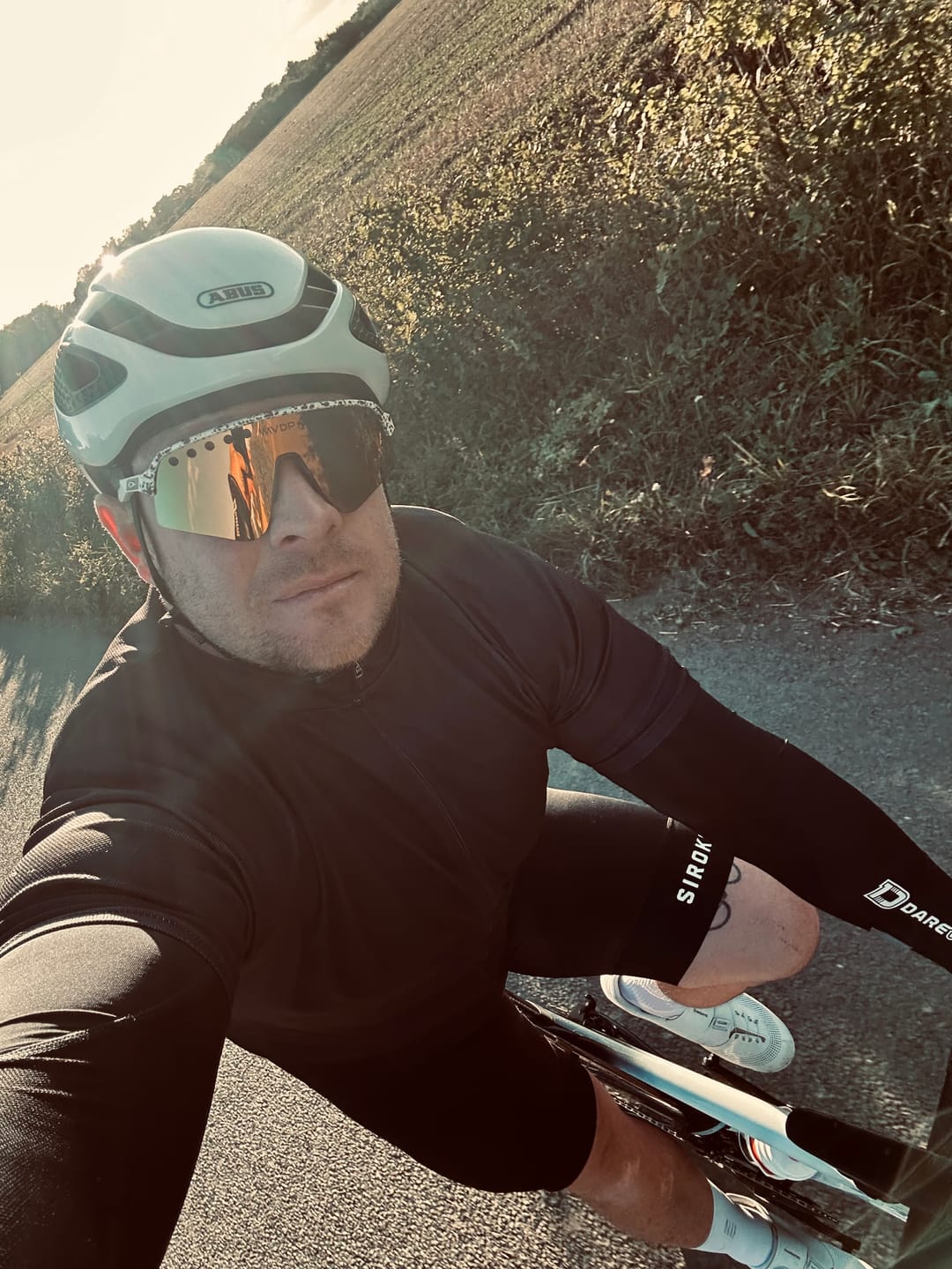 Customer photo review of ICE SILK ARM WARMERS