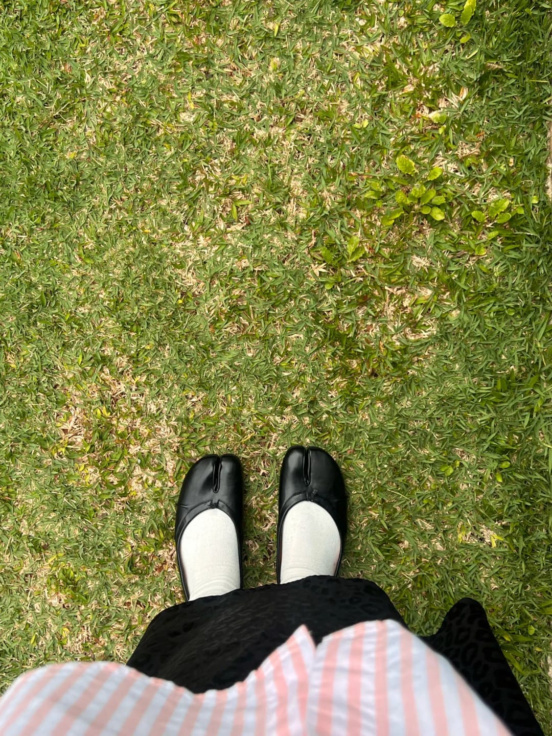 Customer photo review of Abigail Vegan Leather Flats