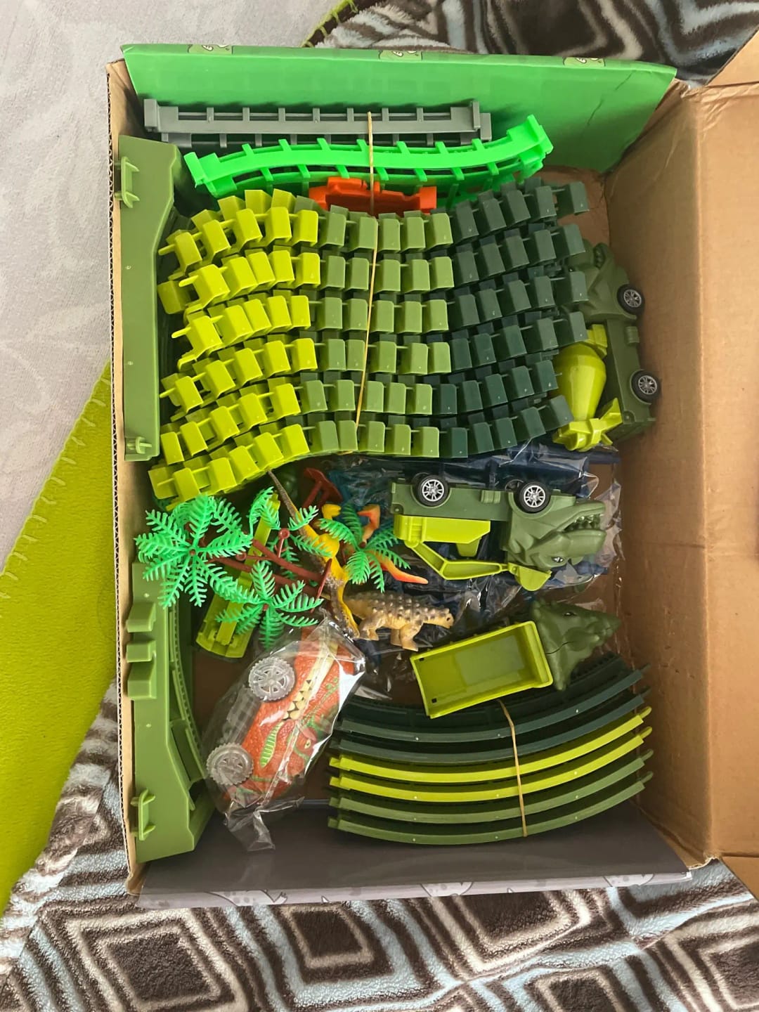 Customer photo review of Montessori FlexiPath™ - Educational Adventure Trail | Dinosaurs