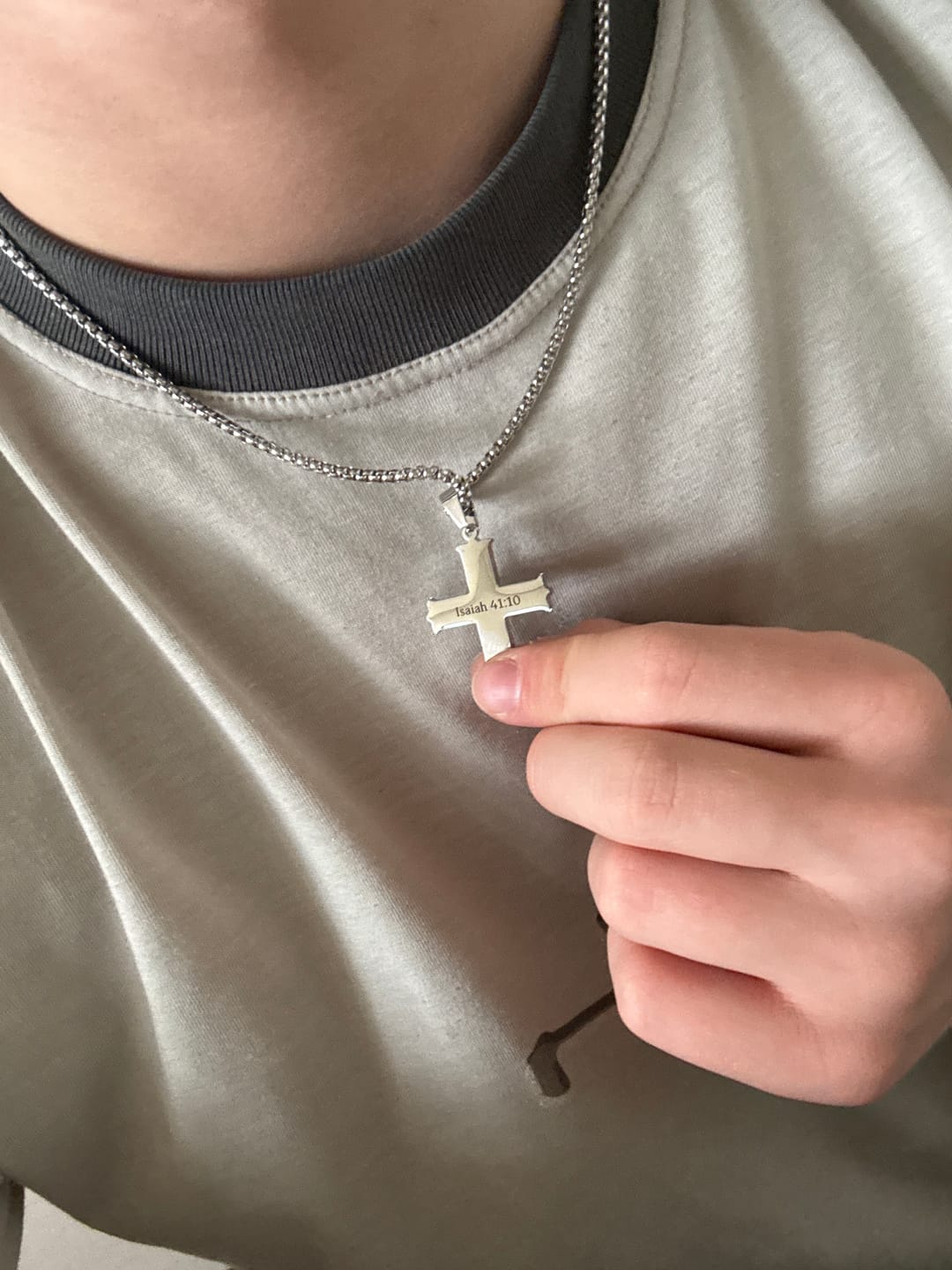 Customer photo review of Statement TM Kreuzkette