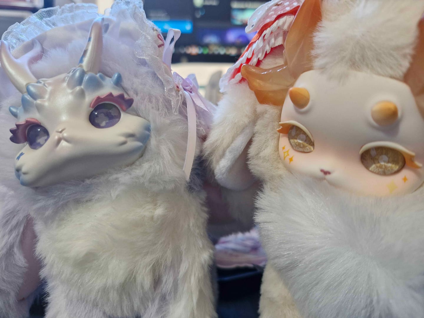 Customer photo review of Tutulong Third Generation Fantasy Biology Colorful Crystal Series Plush Blind Box