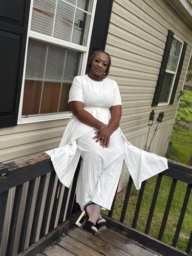 Customer photo review of Flying Sleeves Loose Pleated Solid Color Split-Joint Round-Neck Blouses&Shirts Tops