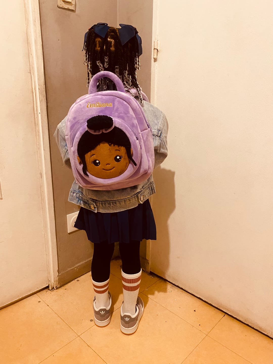 Customer photo review of Teint Foncé Personnalisée Sac à Dos en Peluche Violet Nevaeh