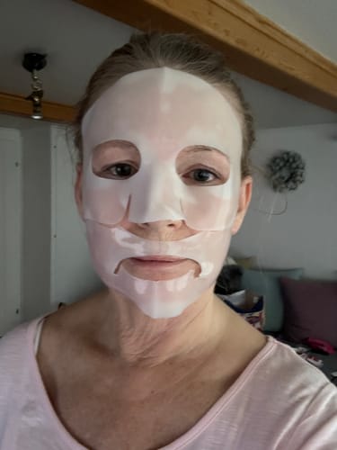 Customer photo review of Bio-Kollagen Gesichtsmaske