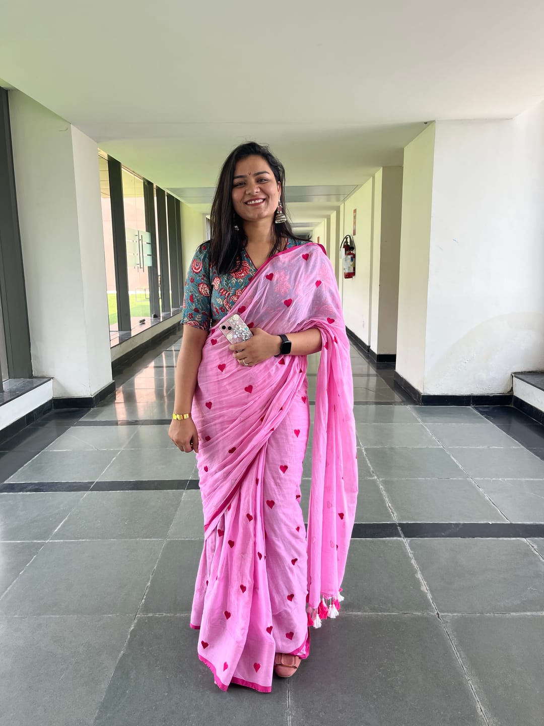 Customer photo review of Pink Love Mulmul Cotton Saree
