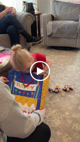 Customer video review of The Rose Blossom Unicorn Princess