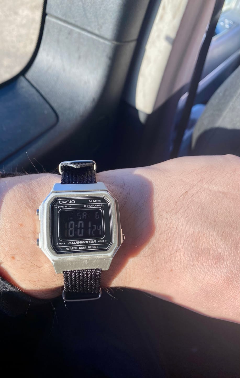 Customer photo review of Correa Nato Dando La Hora Negro