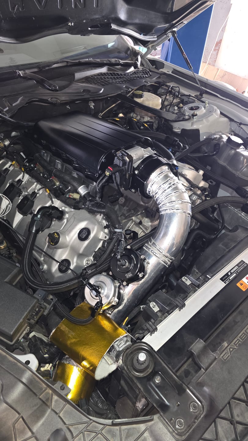 Customer photo review of Quick Seal Connector Kit 4" to 3.5" Adapter w/ 3 Piece Clamp and Weld Flanges 21-145