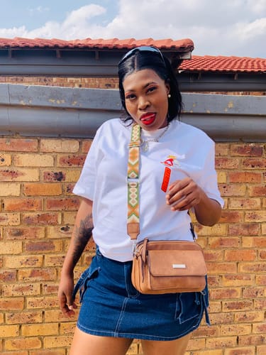 Customer photo review of KAMO - Brazilian 13x4 Lace Front Wig