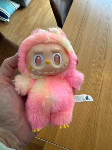 Customer photo review of 【NEW】THE MONSTERS LABUBU V3 Big Into Energy Series Plush Dolls Pop Mart Blind Box