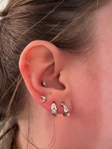 Customer photo review of Selene huggies silver