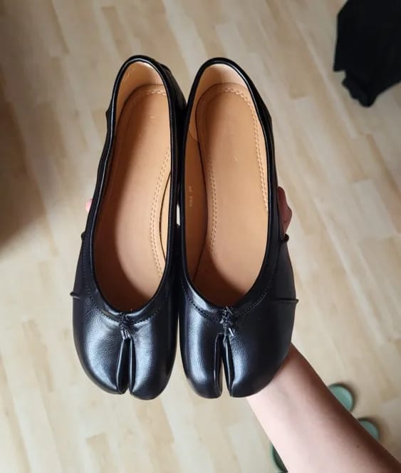 Customer photo review of Abigail Vegan Leather Flats