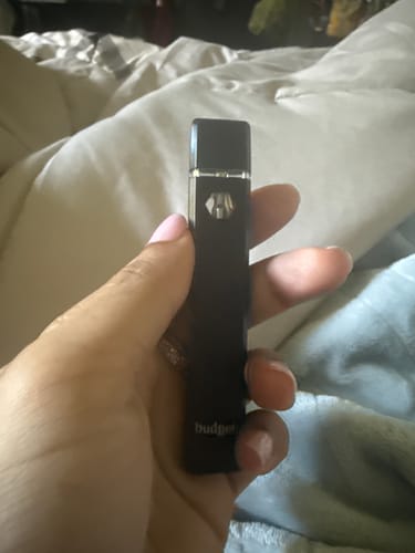 Customer photo review of 1 Gram HHC Full Spectrum Vape Pen | Pineapple Express - Sativa