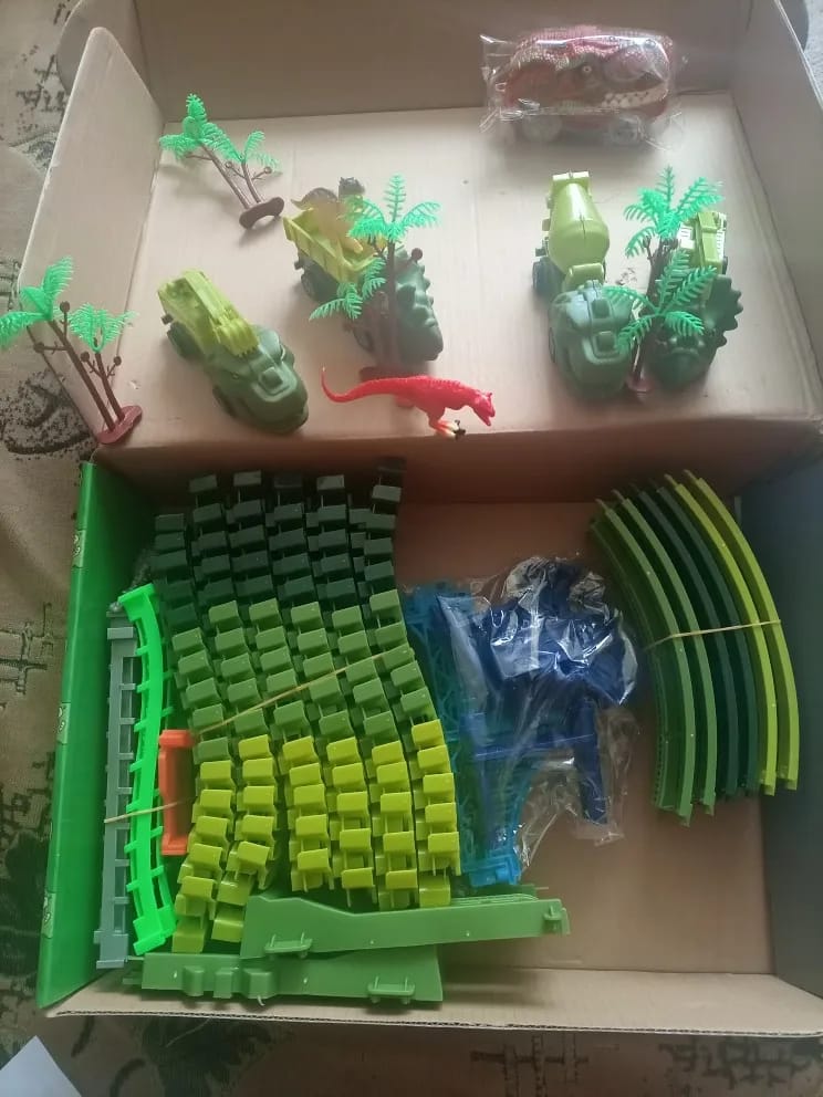 Customer photo review of Montessori FlexiPath™ - Educational Adventure Trail | Dinosaurs