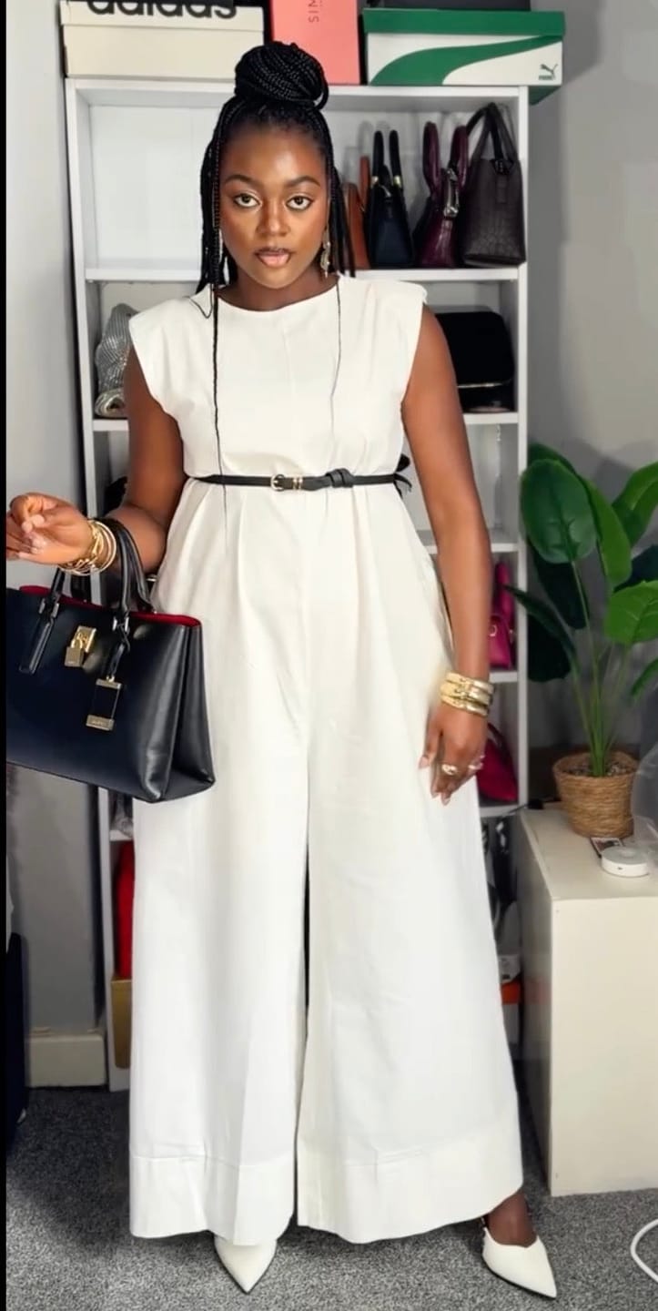 Customer photo review of Sleeveless Wide Leg Shoulder Pad Solid Color Jumpsuits