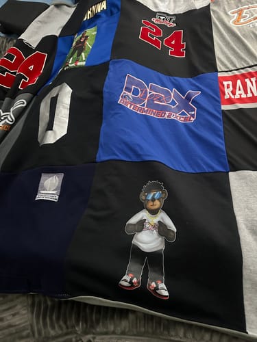 Customer photo review of Classic T-Shirt Blanket