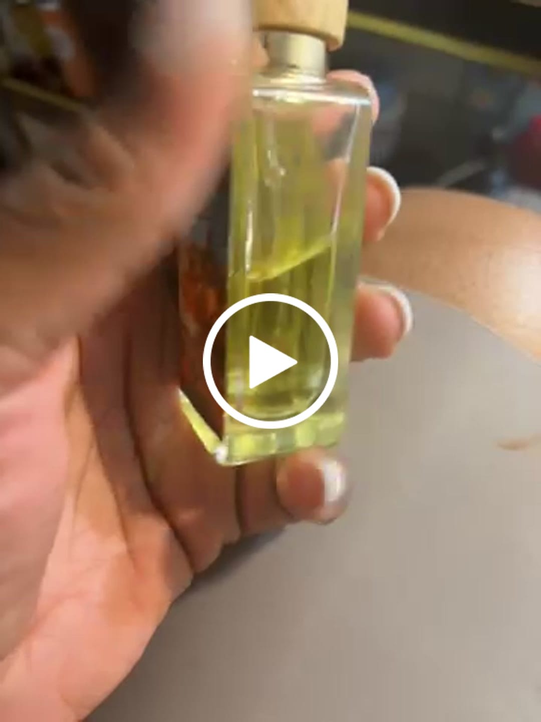 Customer video review of Circus Of The Sun Parfum