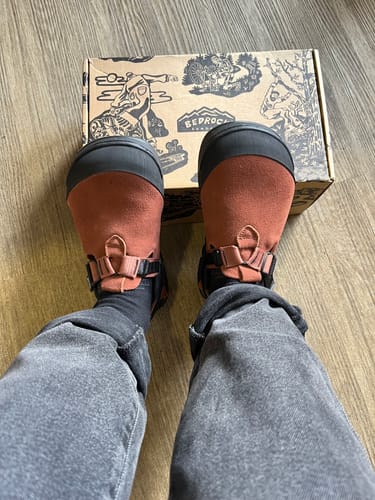 Customer photo review of Mountain Clog Suede [Clay] UNISEX